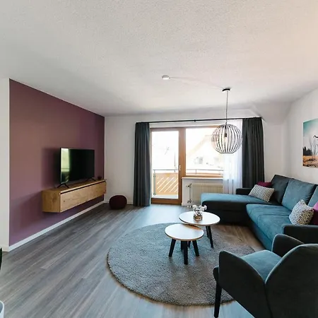 Moderne 3 Zi.-fewo Blackforest Art Naehe Freiburg *