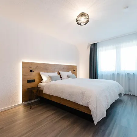 Moderne 3 Zi.-fewo Blackforest Art Naehe Freiburg *