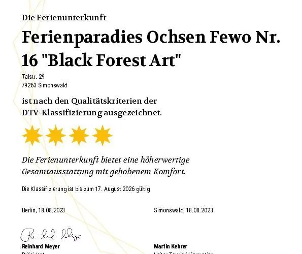 Moderne 3 Zi.-fewo Blackforest Art Naehe Freiburg דירה